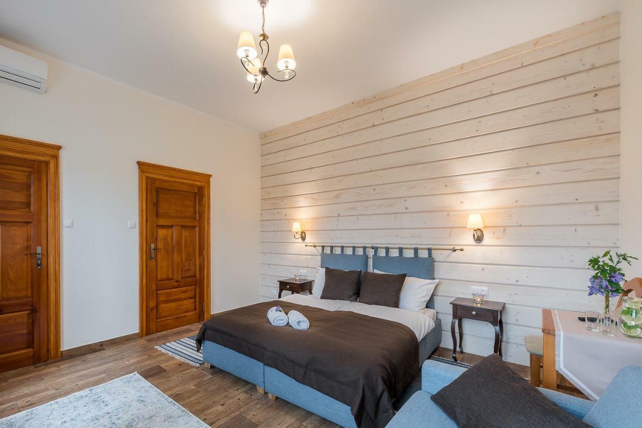 Deluxe Double Room,974966047:JPEG